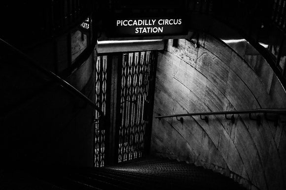 Closed. Piccadilly Circus. Urban Landscape. London 2020